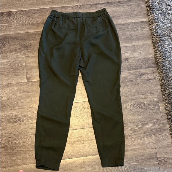 RW& Co Olive Green loose dress Pants - Picture 4 of 5